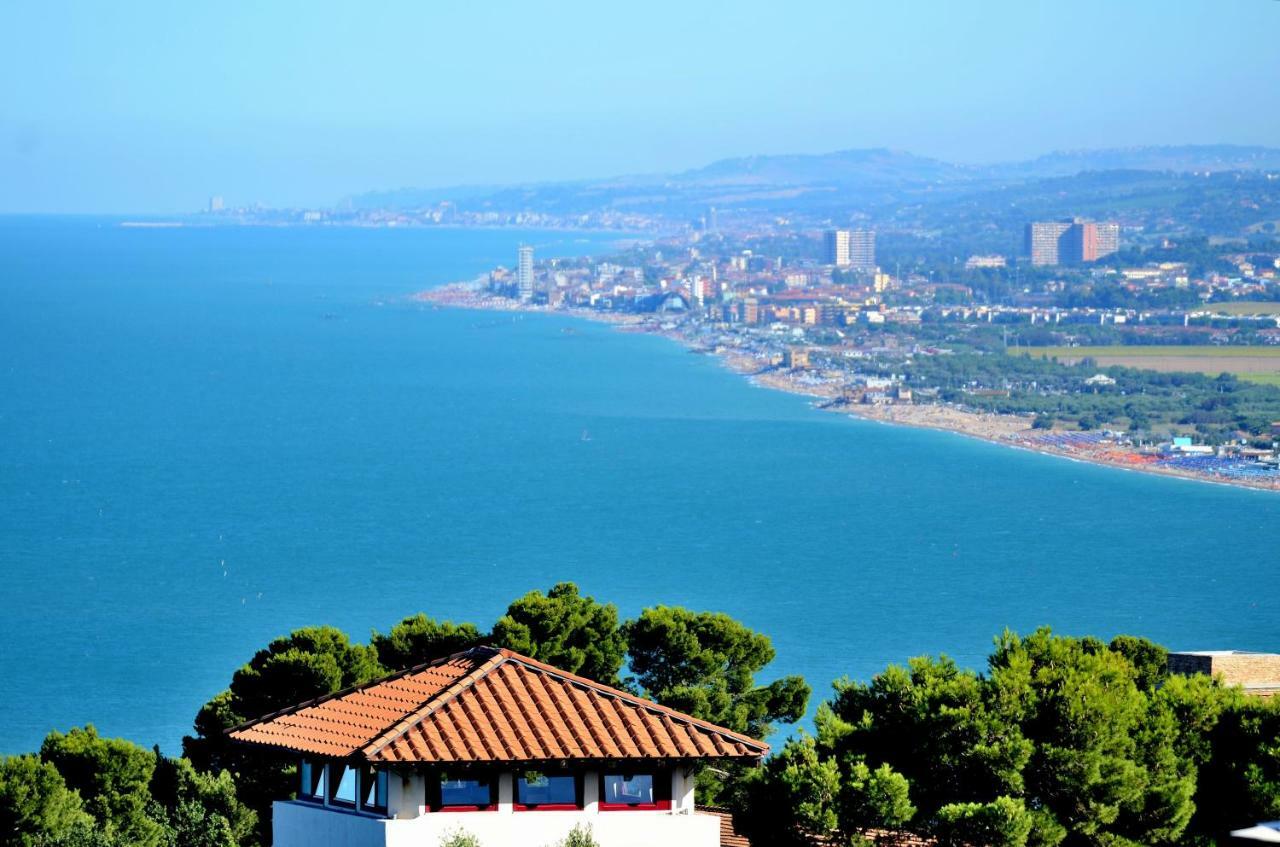 L'Orizzonte Relais Sirolo Hotel Luaran gambar