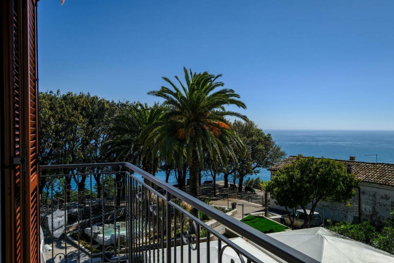 L'Orizzonte Relais Sirolo Hotel Luaran gambar